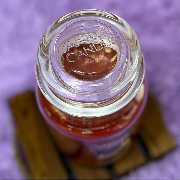 Large YANKEE CANDLE Whipped Pumpkin Spice 22 oz - Picture 8 of 11